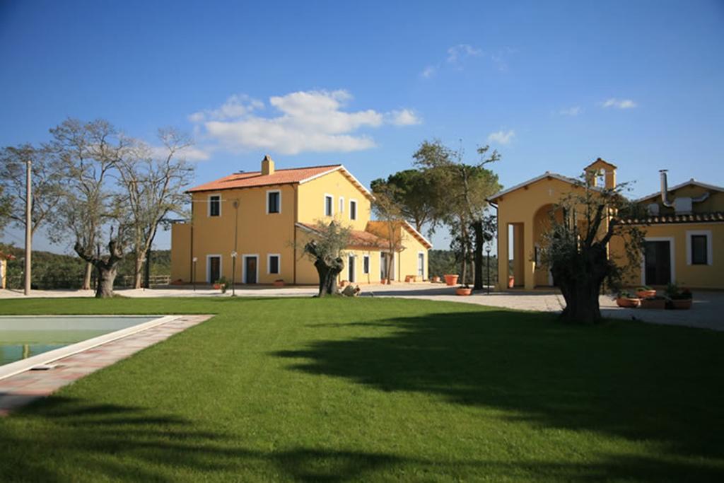 Agriturismo Toscanella Montebello Exterior foto