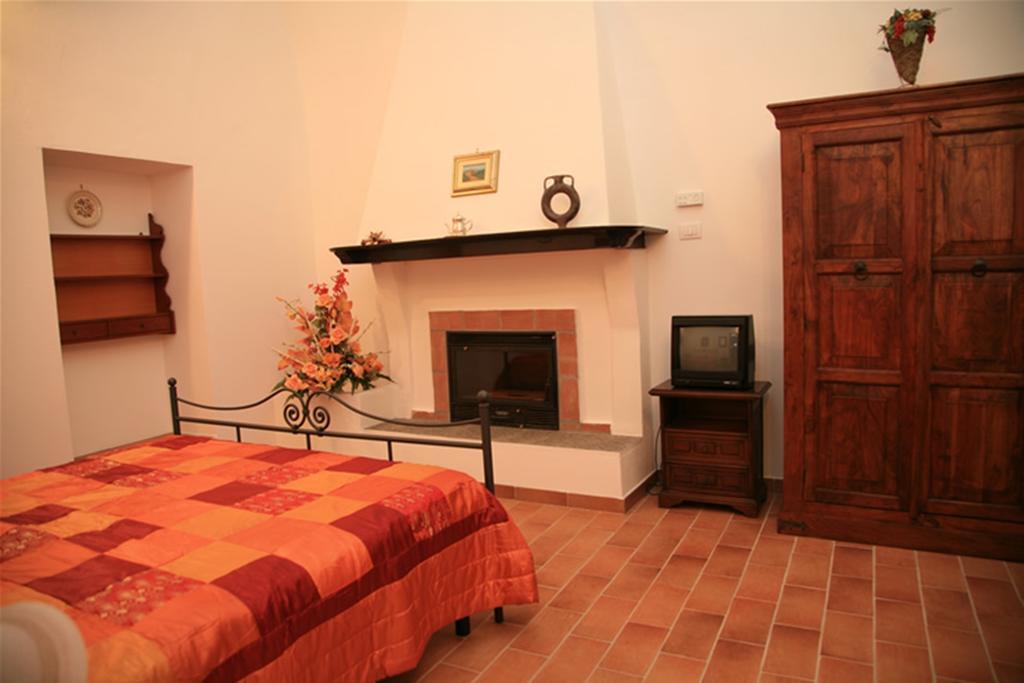 Agriturismo Toscanella Montebello Zimmer foto